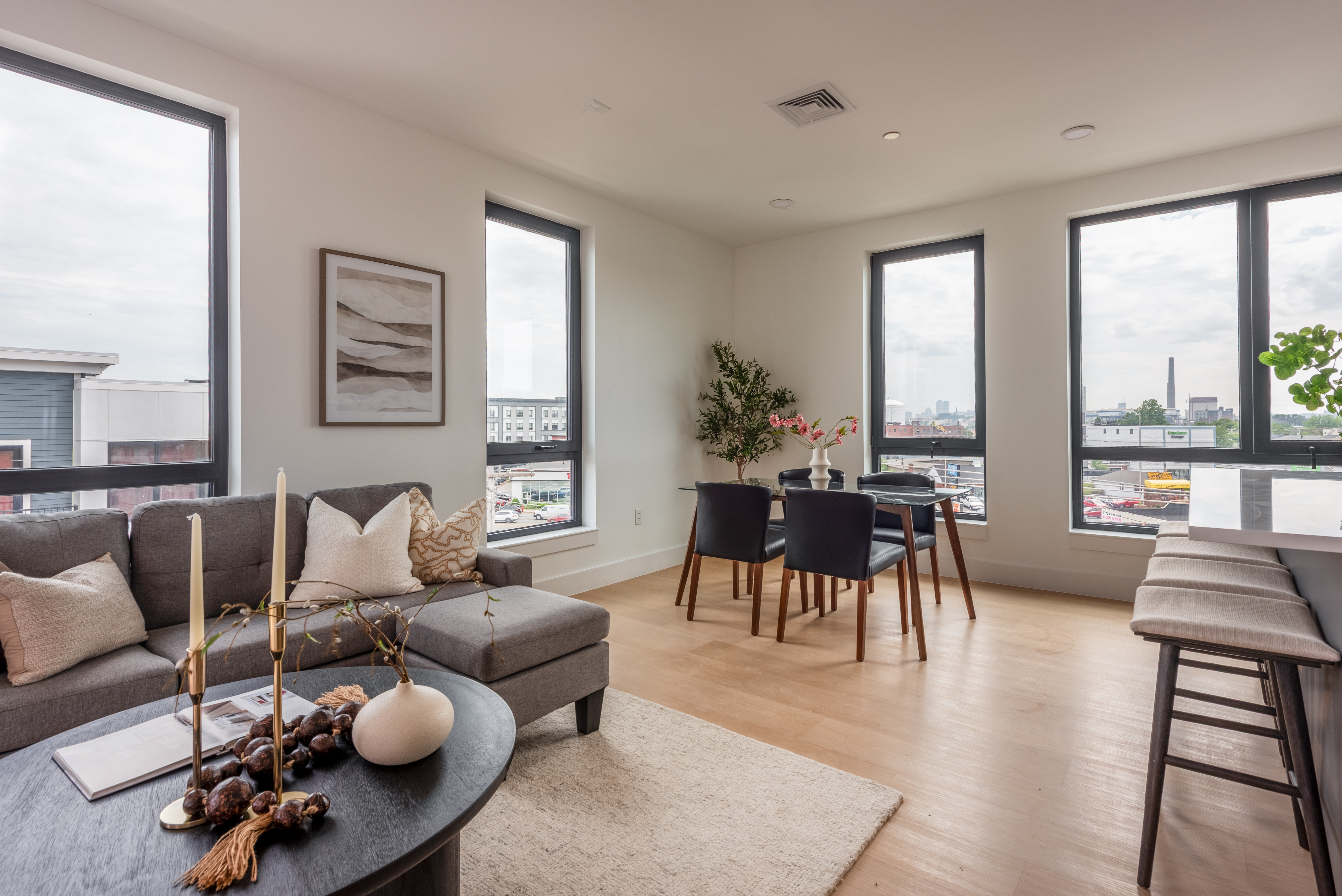 535 2nd St 14